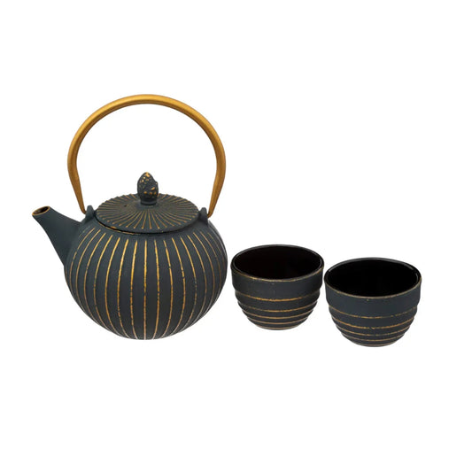 Cast iron kettle set with cups