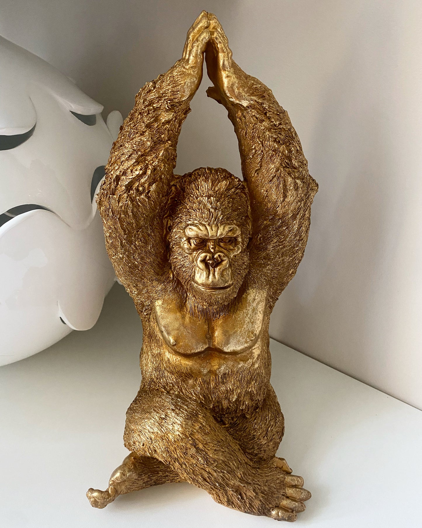 Interjera dekors - Gorillas joga, H36cm